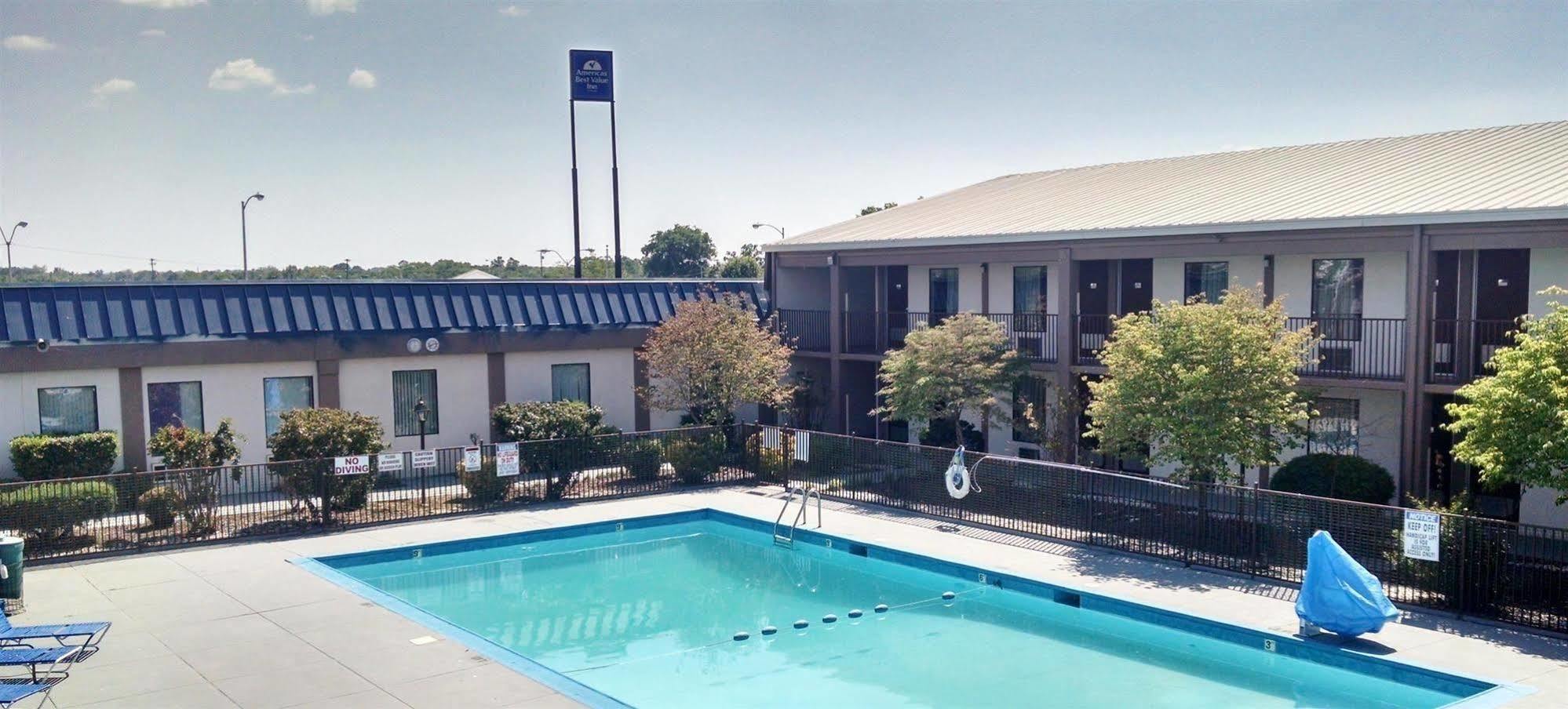 Shelbyville Inn - Shelbyville, Tn 37160 Exterior photo