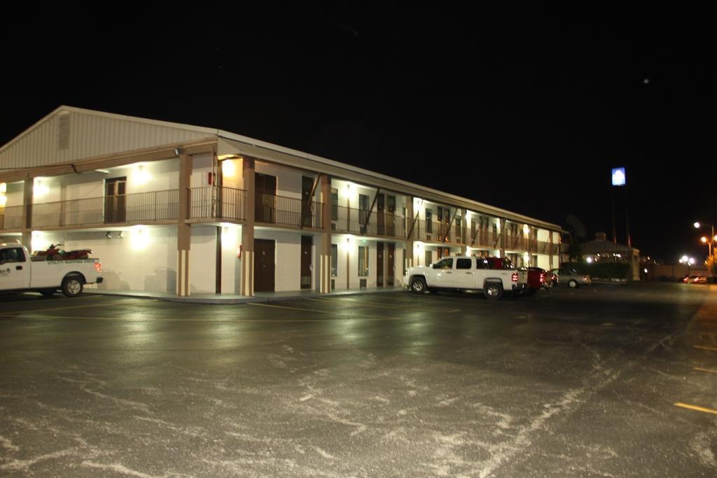 Shelbyville Inn - Shelbyville, Tn 37160 Exterior photo