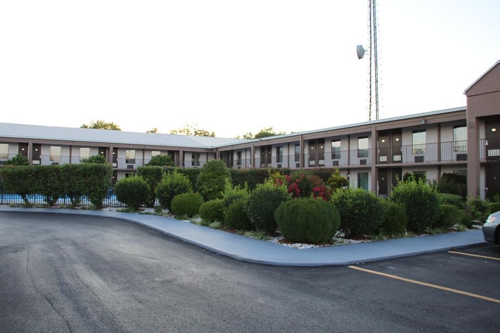 Shelbyville Inn - Shelbyville, Tn 37160 Exterior photo